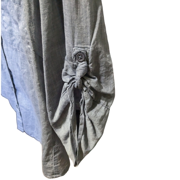 ANN Taylor| Button Down Blouse Shirt Light Gray Long Sleeves |Size: 4 - Picture 4 of 9